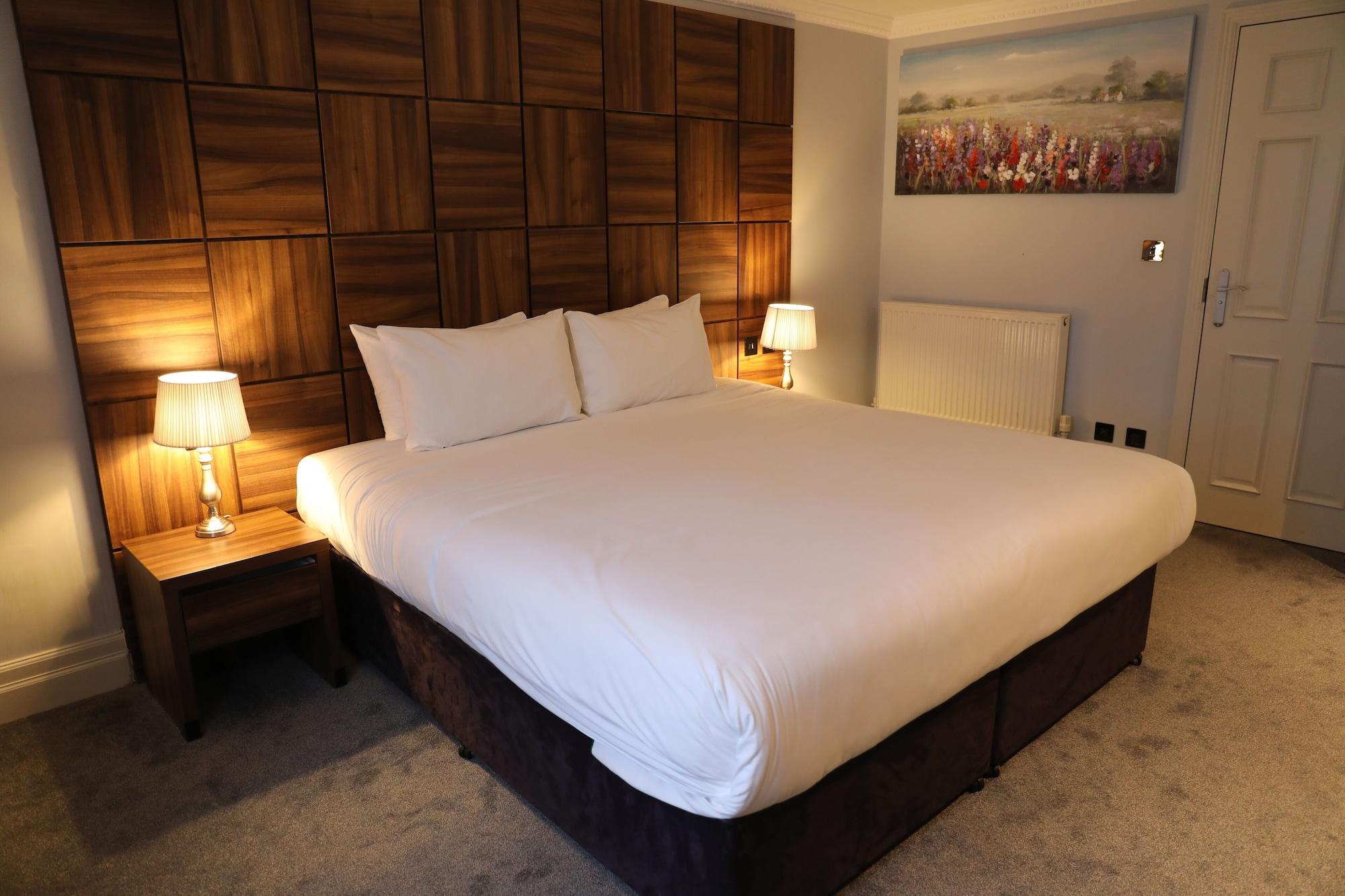 Stanhill Court Hotel, A Member Of Radisson Individuals 4* Charlwood