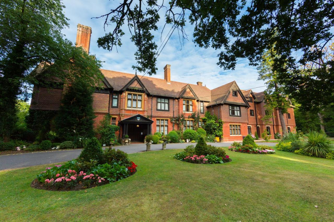 Stanhill Court Hotel, A Member Of Radisson Individuals 4* Charlwood